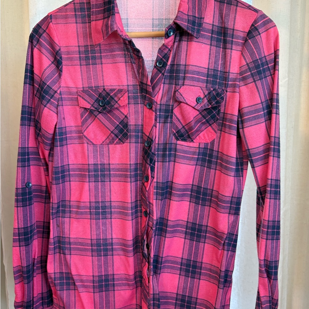 WinWin Pink and Blue Plaid Shirt